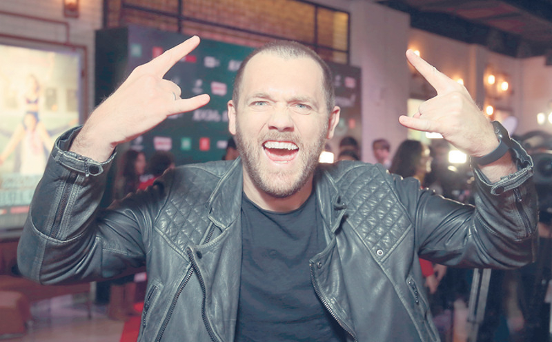 Дениса Шведова сейчас можно назвать одним из самых востребованных российских актеров. И его самого это явно радует