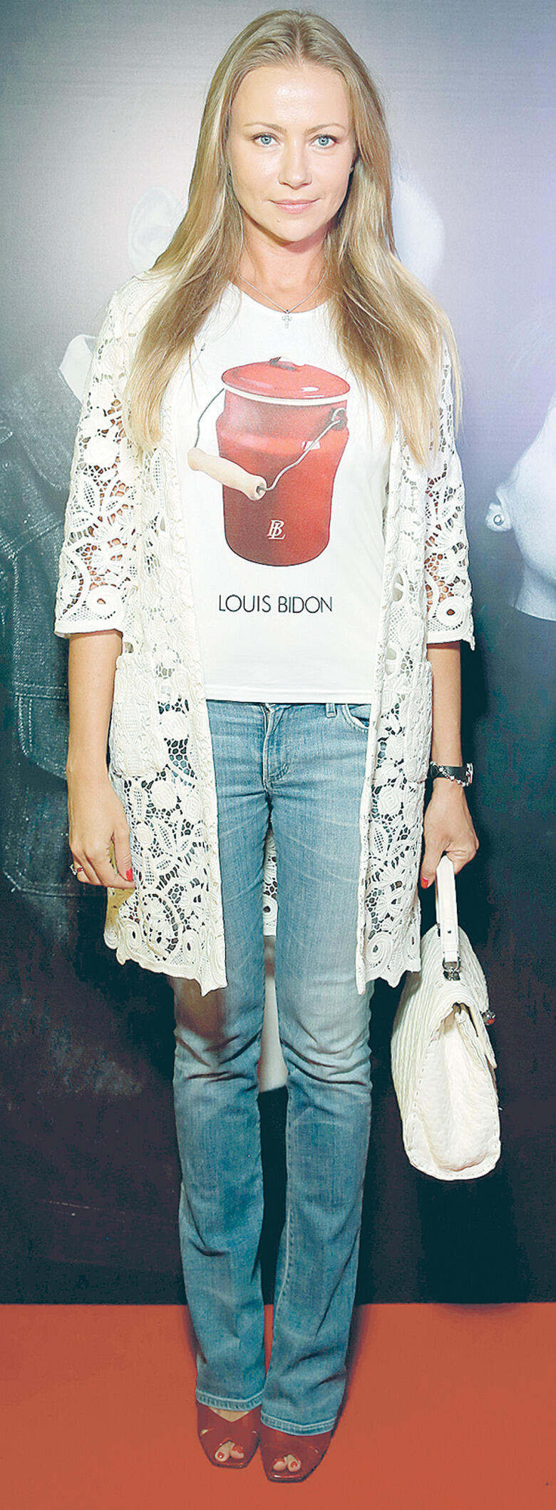 Мария Миронова протестует против культа люкса