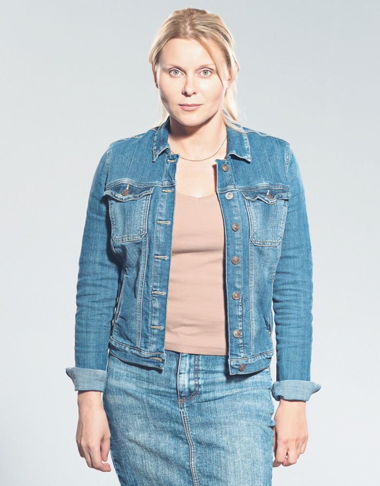 Яна Троянова