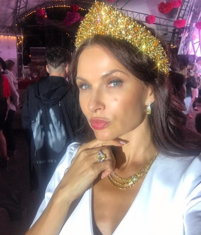 Эвелина Бледанс