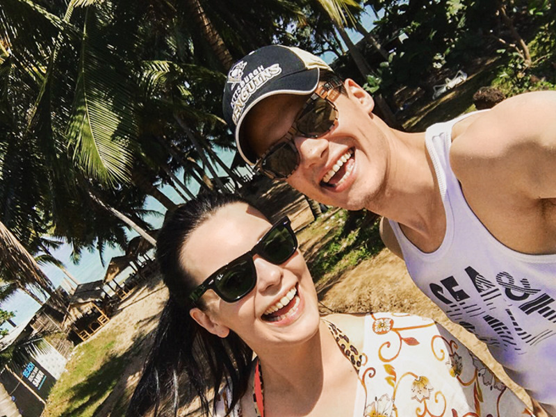 В работе эта пара помогает друг другу, но и отдыхают ребята тоже со вкусом!