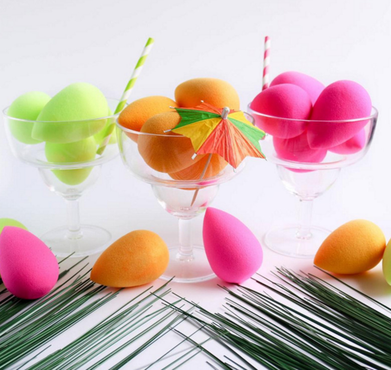 Как правильно пользоваться бьюти-блендером?