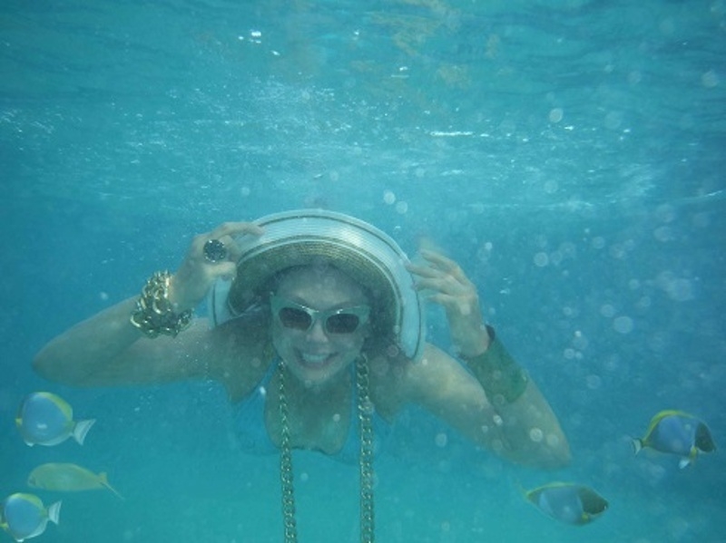 Писательница увлеклась погружением в море без акваланга