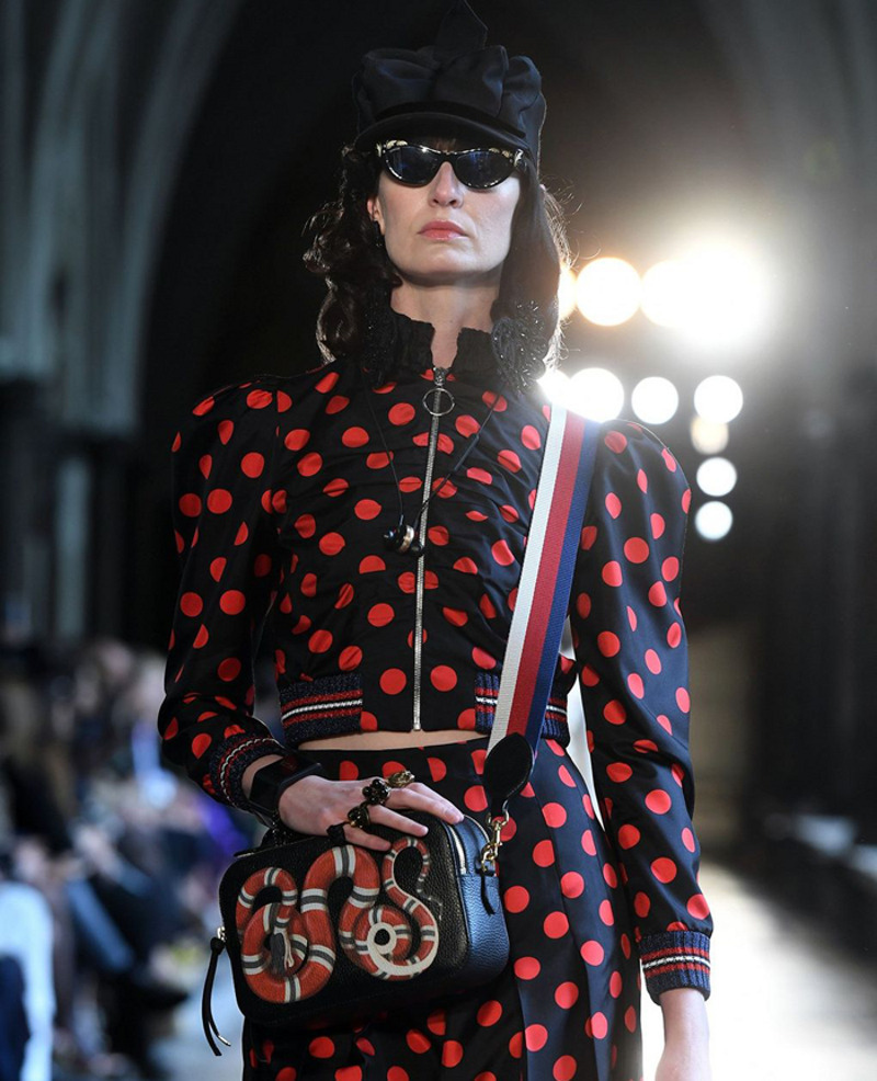 Красный и черный говорят о том, что вы настроены решительно