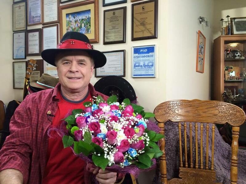 Григорий Гладков планирует построить в доме дополнительный балкон