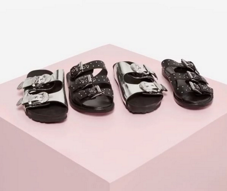 В моде сейчас далекая от элегантности, но удобная обувь