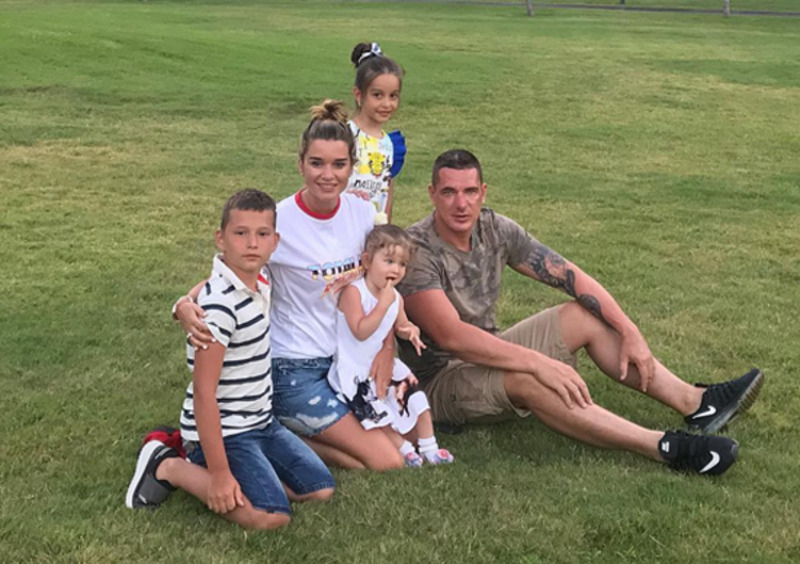 Ксения Бородина с семьей