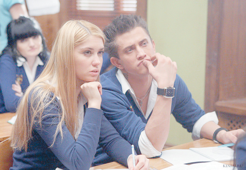 Роман Агаты и Павла начался на съемках сериала «Закрытая школа»