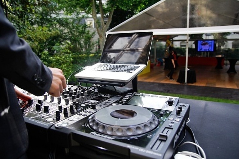 В Будапеште можно послушать музыку всех стилей и направлений разом