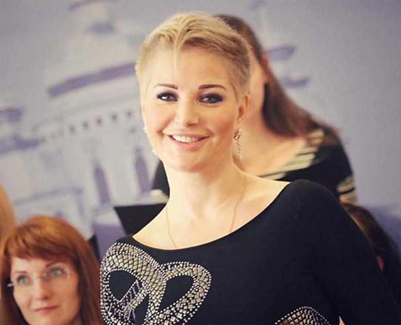 МАРИЯ МАКСАКОВА