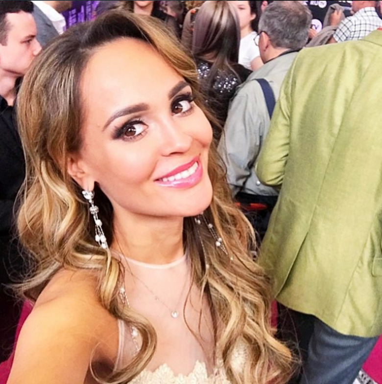 Анна Калашникова