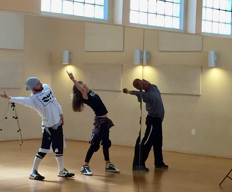 «Ты часами танцуешь одно и то же, он на тебя смотрит и фиксирует те моменты, в которых ты абсолютно красив»