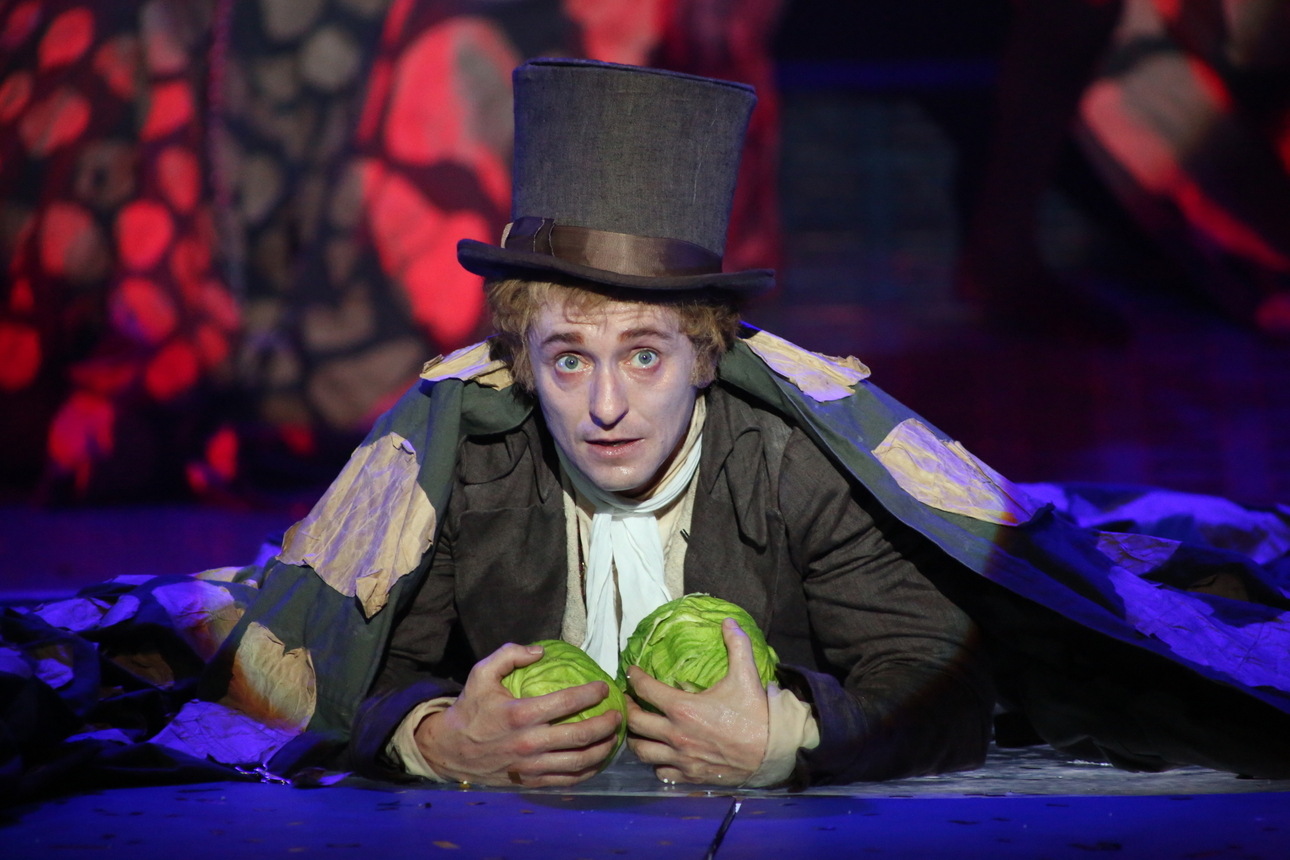 Сергей Безруков в спектакле "Сон разума"