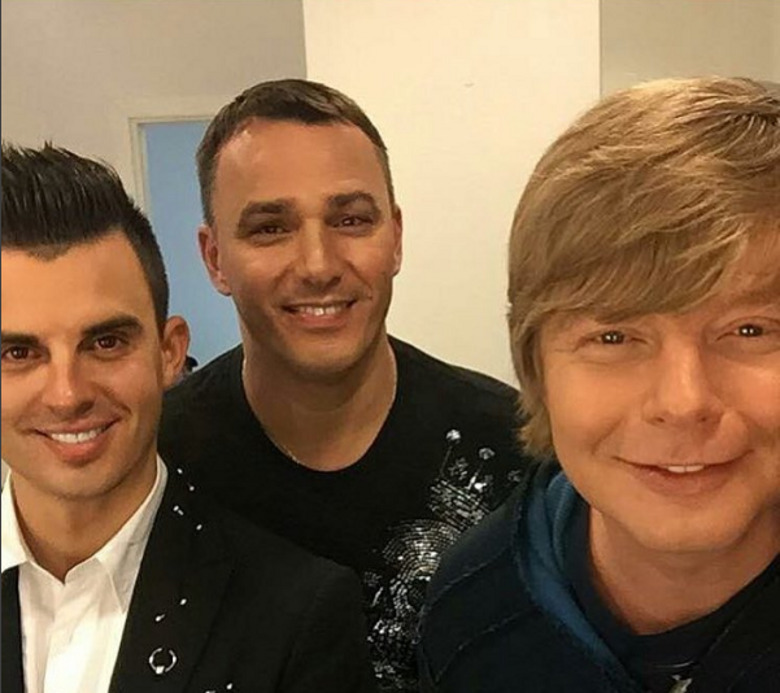 «ИВАНУШКИ INTERNATIONAL»