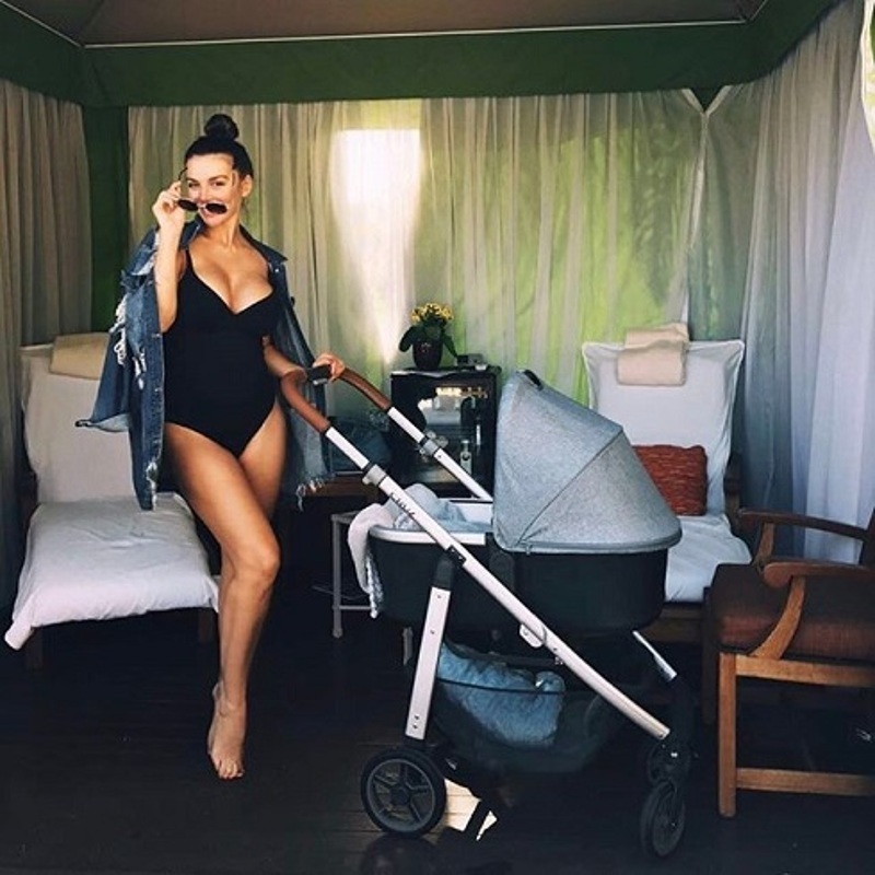 Хоть и закрытый, но купальник