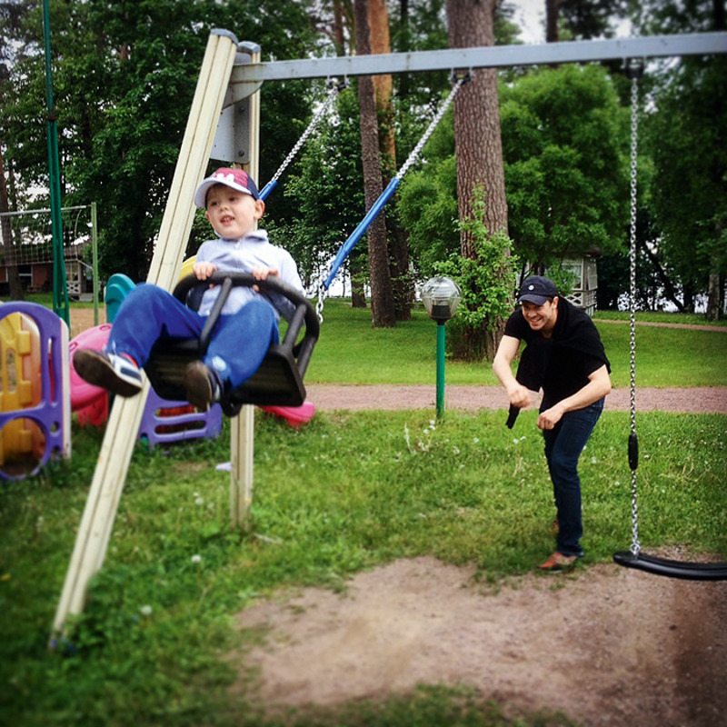 Алексей уже разглядел в сыне режиссерско-сценарный талант. Мальчик сочиняет увлекательные истории