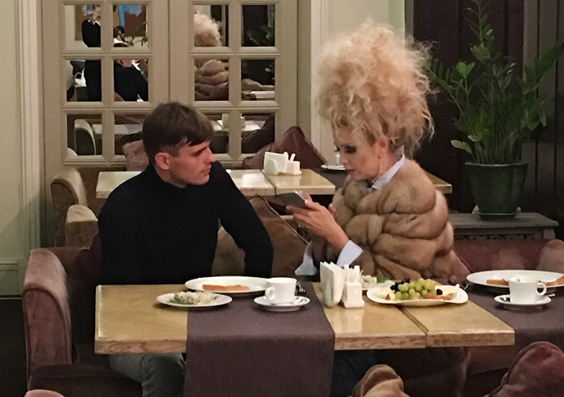 Лена Ленина и Василий Степанов давно дружат