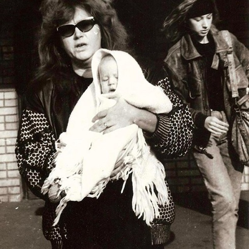 Никита Пресняков на руках у Аллы Пугачевой