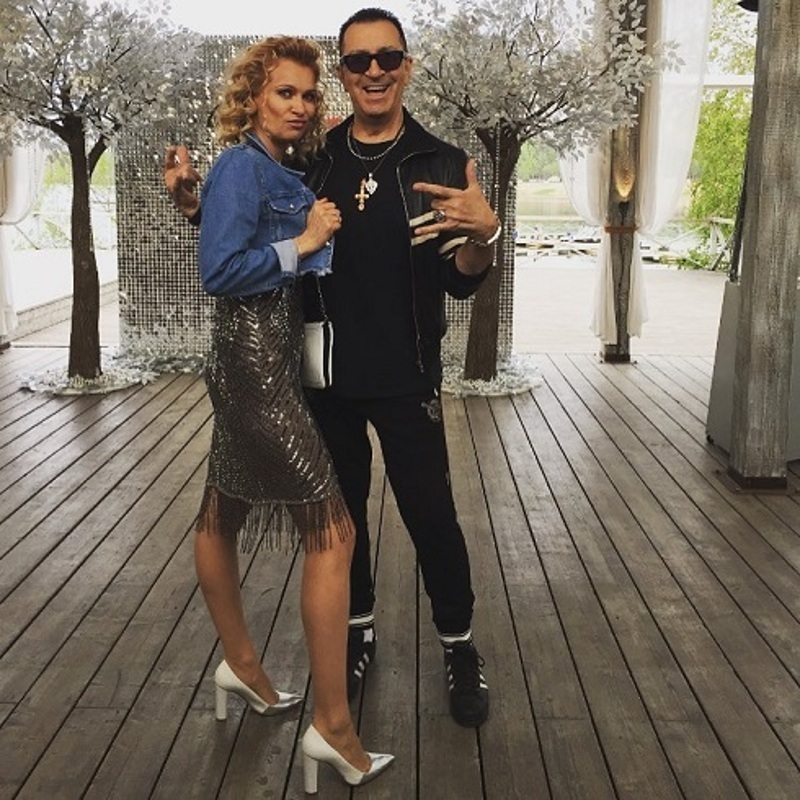 Именинница и Александр Буйнов