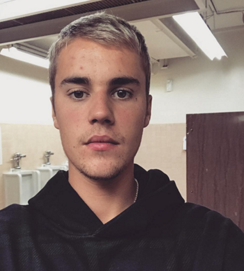 Джастин Бибер решил показать фото с Мирандой керр