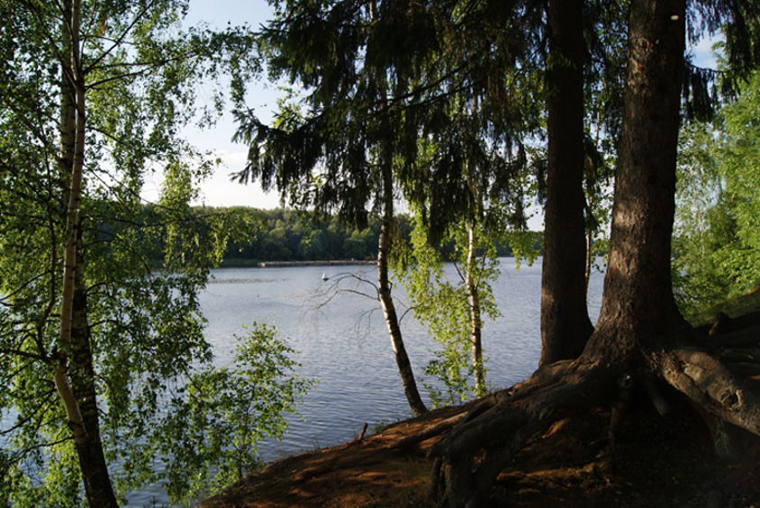В Подмосковье около трехсот озер, среди которых есть и так называемые святые