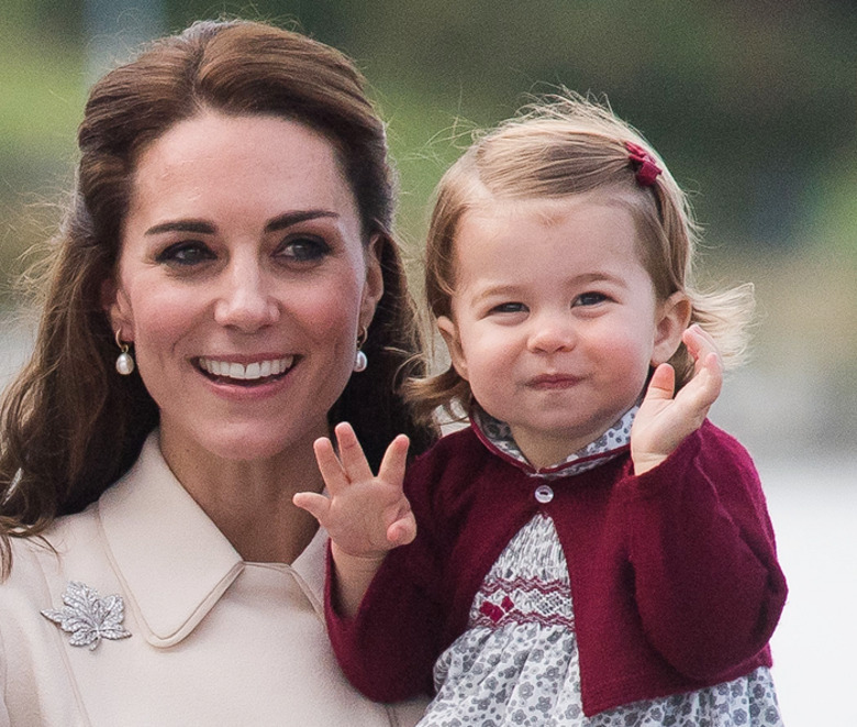 Кейт Миддлтон с дочерью Шарлоттой