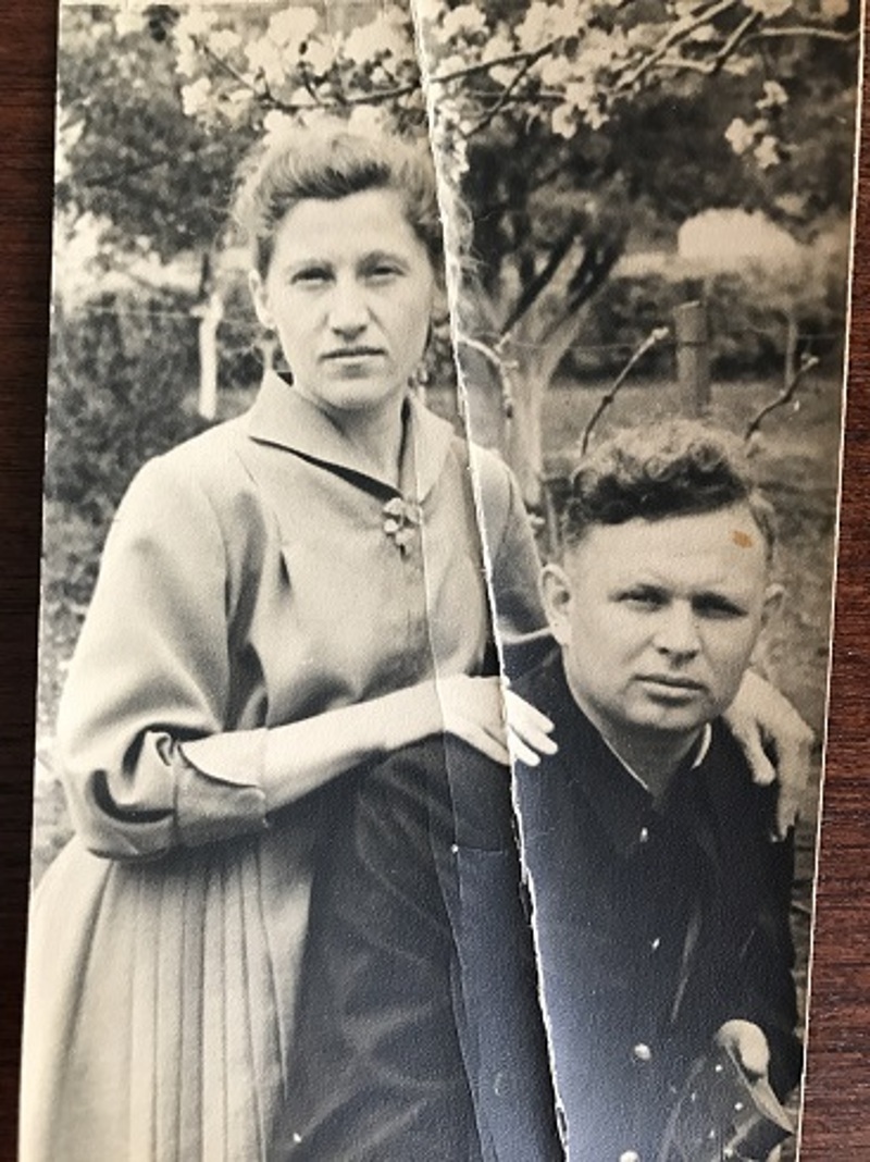 Клавдия и Виктор Резниковы