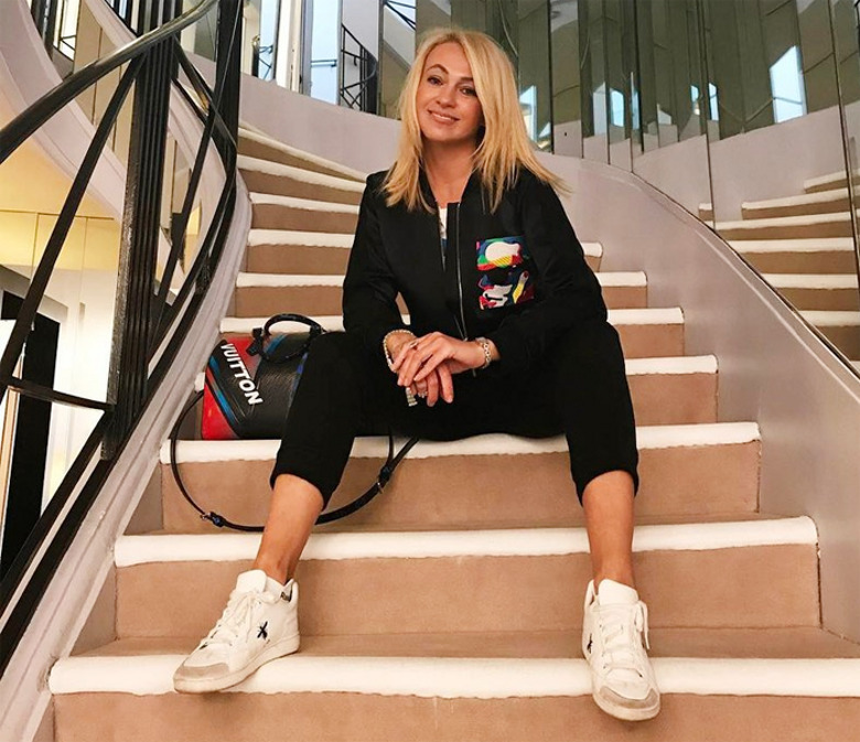 Яна Рудковская