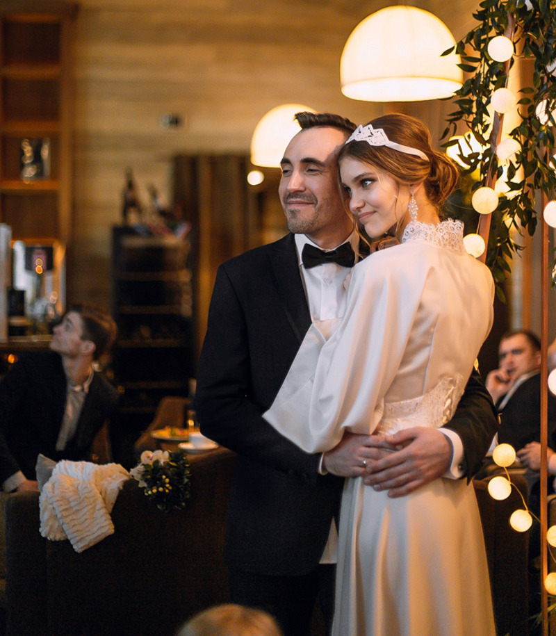 Влюбленные решили устроить торжество в стиле "эко-шик"