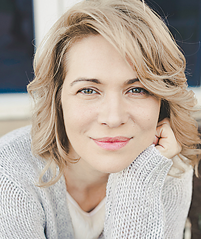 Виктория Макарская