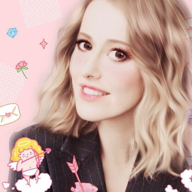 Собчак: «Я просто сказочно красива от рождения!»