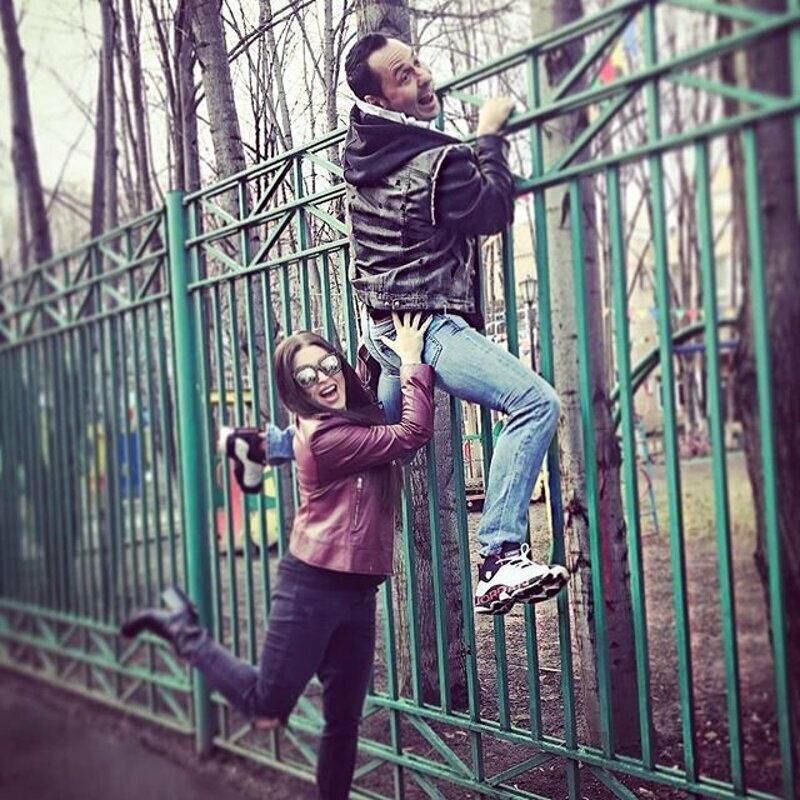 Дубцова сняла Костюшкина с забора