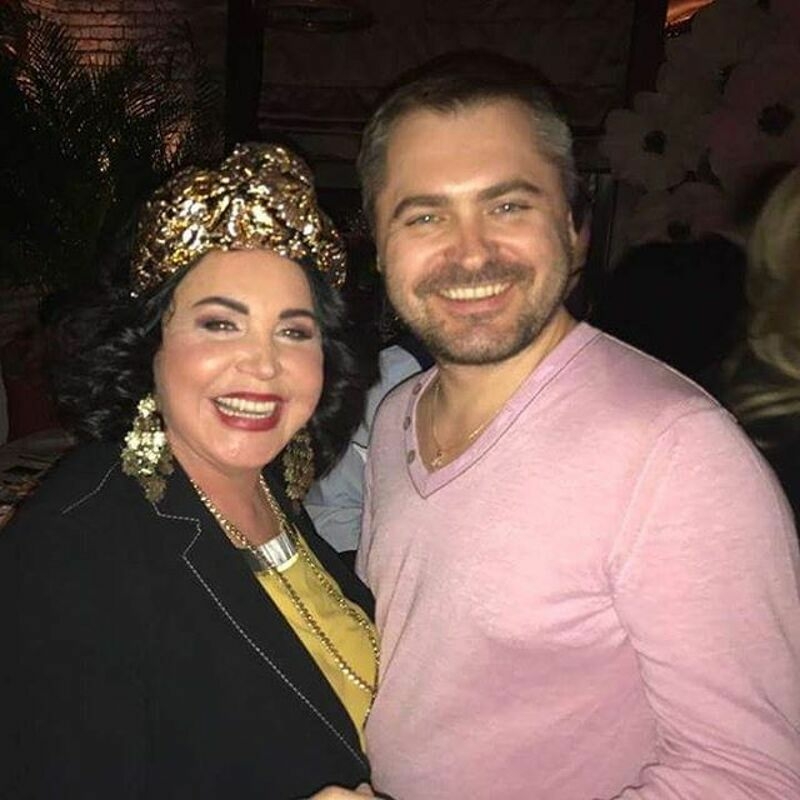 Достаточно посмотреть "Инстаграм" артистки, чтобы понять: у этой пары все хорошо