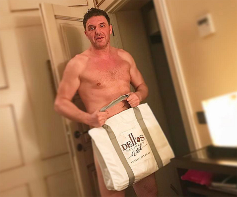 Виторган похвалился фигурой