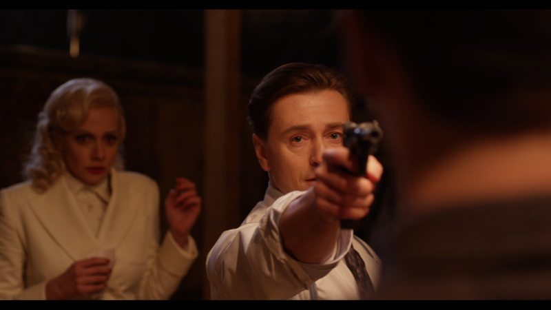 Главную роль в сериале сыграл Сергей Безруков