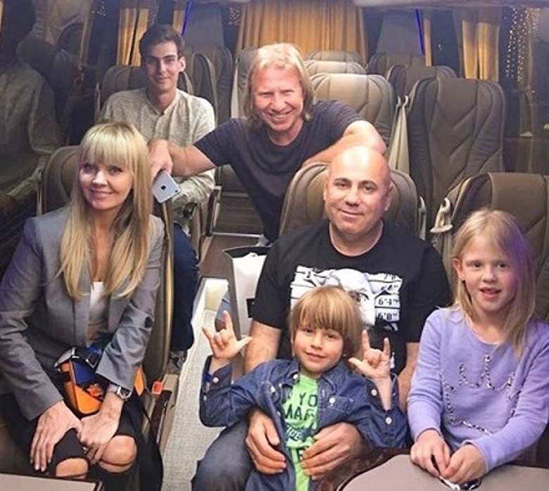 Веселая компания