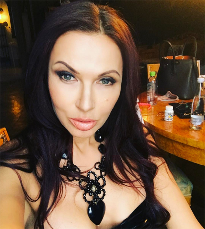 Эвелина Блёданс