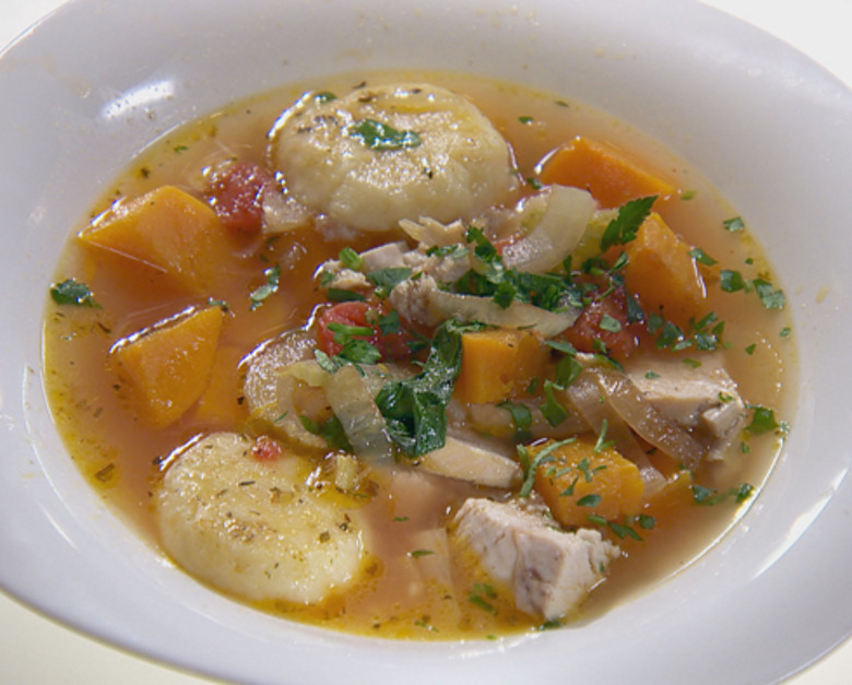 СУП С КУРИЦЕЙ, ОВОЩАМИ И НЬОККИ