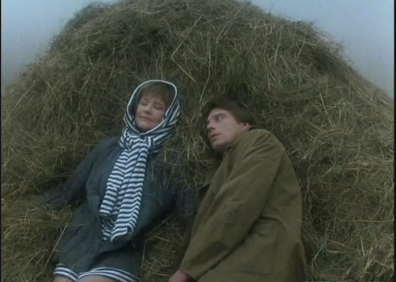 Алентова стыдилась играть постельные сцены