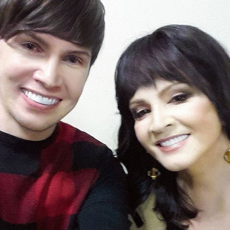 Пародисту придется менять имидж