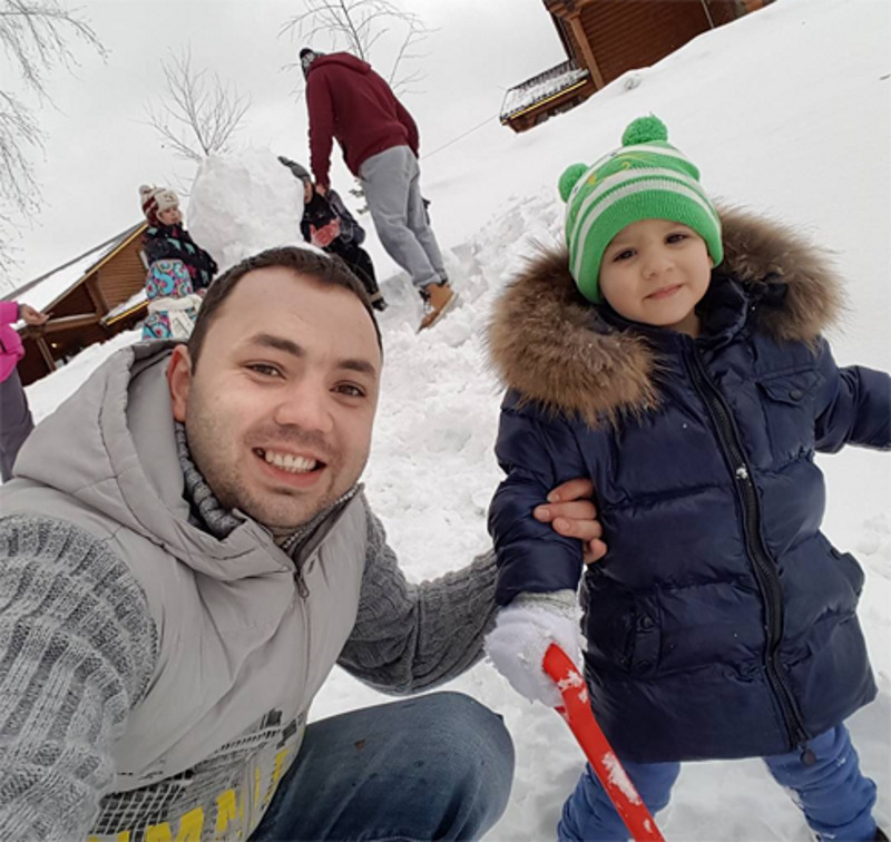 Недавно Александр с сыном весело провели время за городом