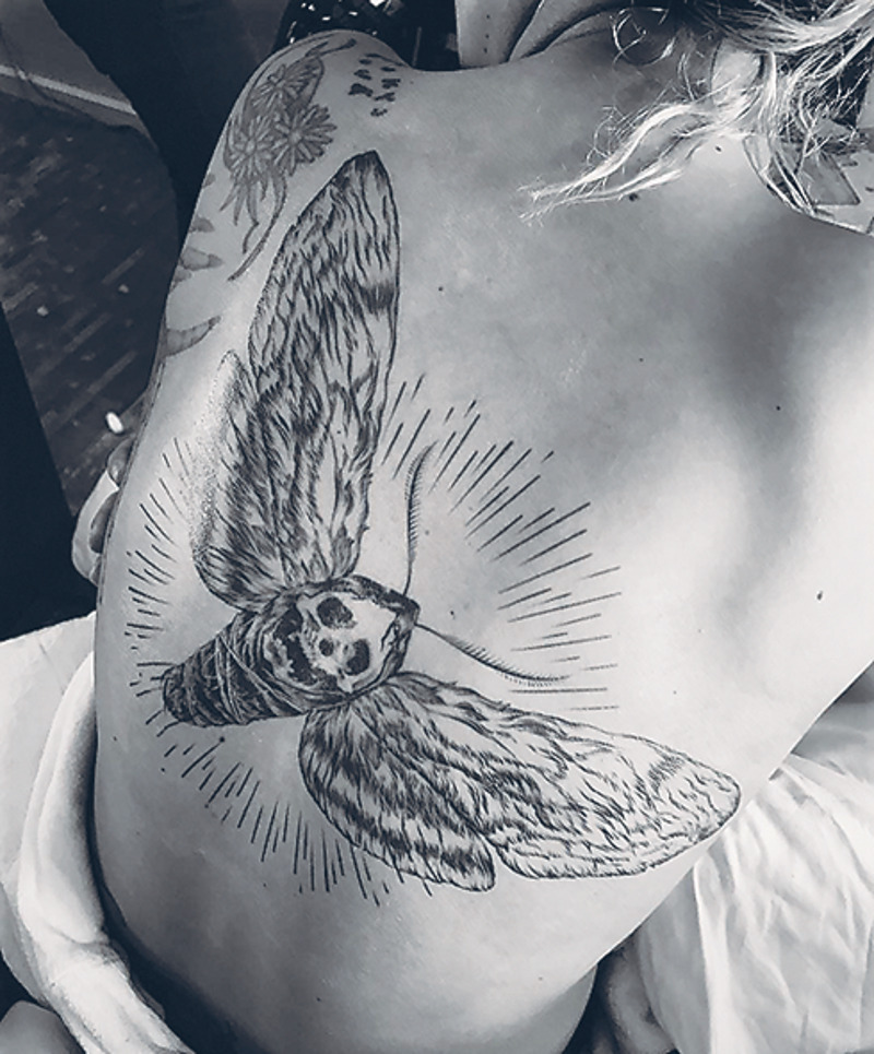 Новая татуировка Леди Гаги