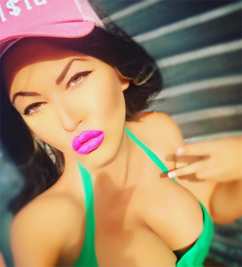 Грудь Ирины Дубцовой теперь в идеальнйо форме