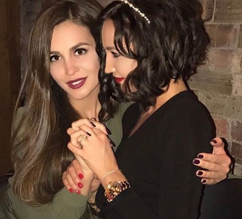 С сестрой Анной