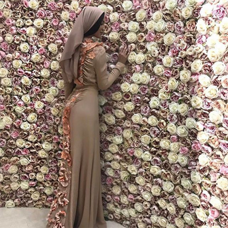 Фотосессия в модном образе оскорбила чувства некоторых поклонников