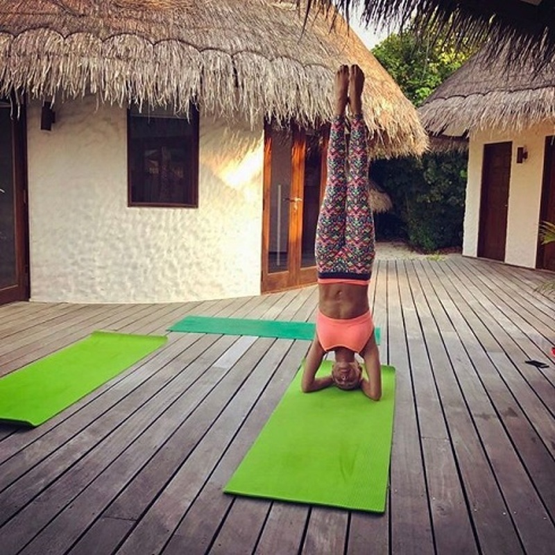 Татьяна Навка считает йогу лекарством от болезней