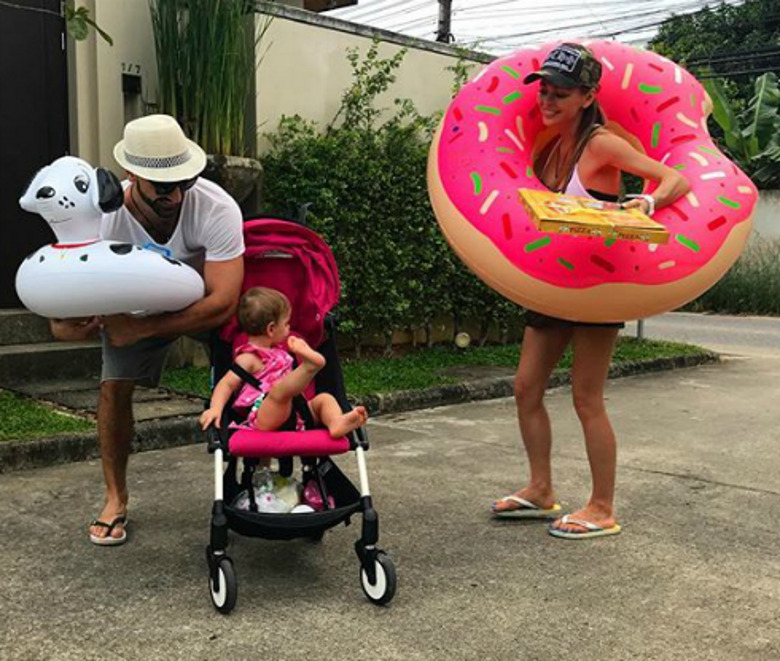 Анна Хилькевич с семьей в Таиланде