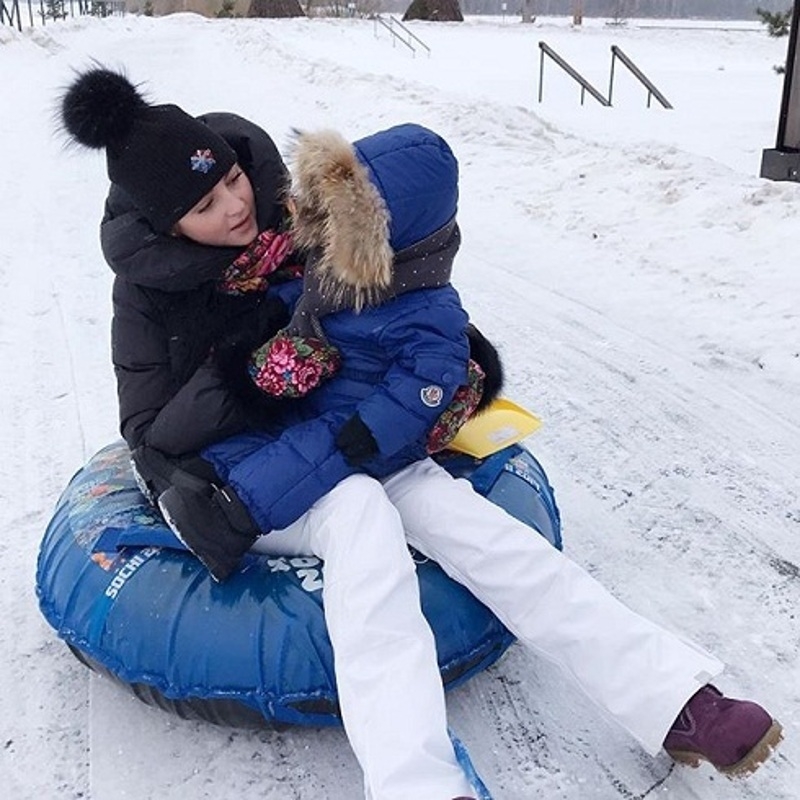 Зимние забавы Анны Михайловской