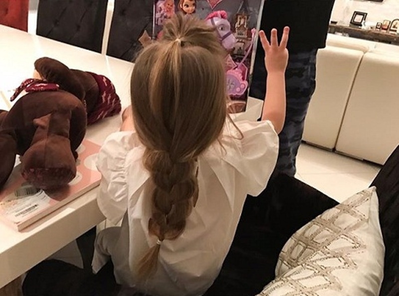 Трехлетняя Настя