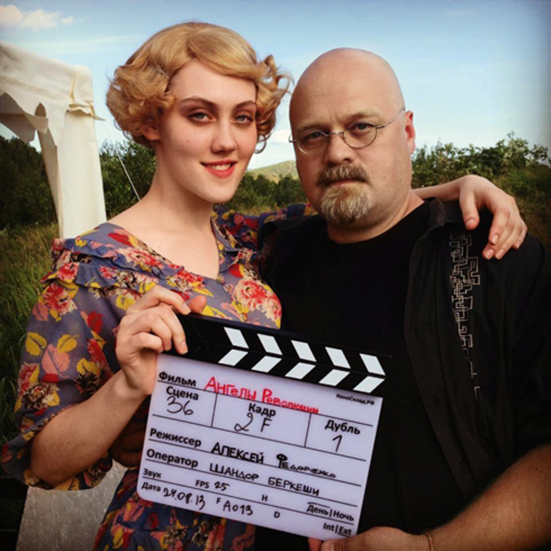 Полина пошла по стопам матери. На фото с режиссером Алексеем Федорченко